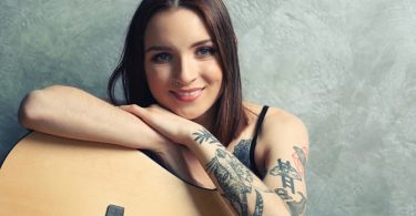 Verzorging van Je Getatoeëerde Huid