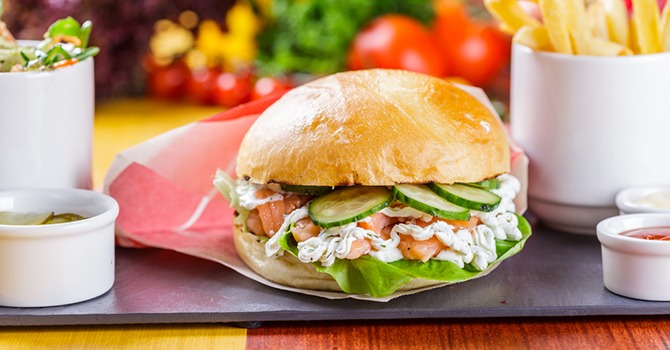 Maak Indruk Op de Dames Met Dit Recept Voor Zalmburgers!