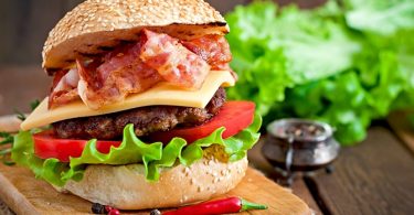 Sappige Kaasburgers met Spek op de Grill!
