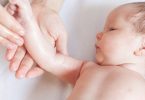 Therapeutische Massage met Arganolie voor Je Baby