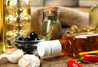 Wat is het Verschil Tussen Culinaire en Cosmetische Arganolie?